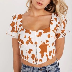 Backyard Roses Bailey Hook Top🐮